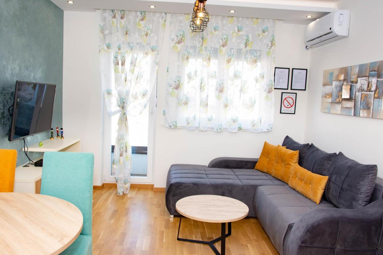 Laura Apartment Новий Сад Екстер'єр фото