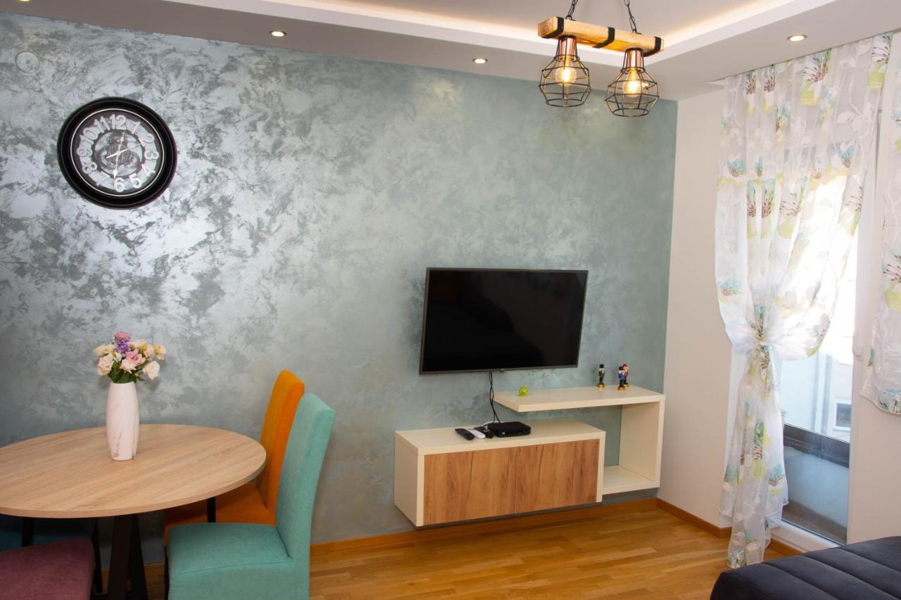 Laura Apartment Новий Сад Екстер'єр фото